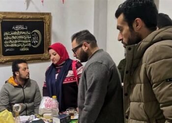 ضبط مُعلمة بتهمة انتحال صفة طبيبة في المنوفية