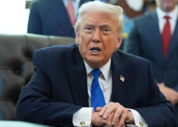 ترامب: الهجمات الأمريكية الإسرائيلية على إيران مستمرة