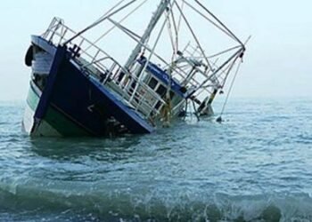 غرق مركب صيد من دمياط قرب سواحل تركيا ووفاة 7 بحارة