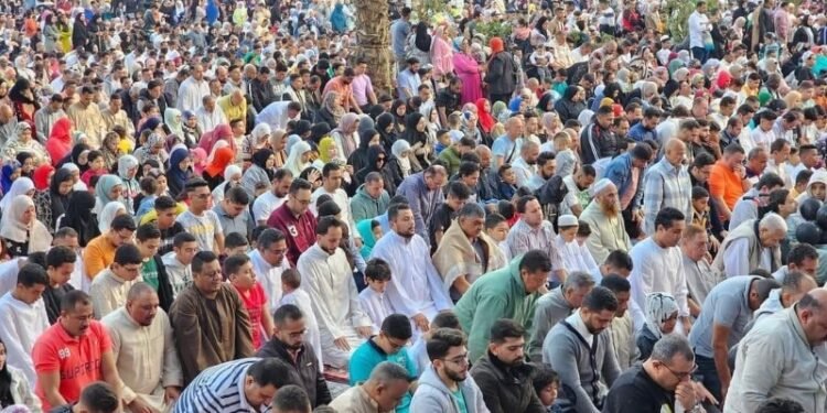 وزارة الأوقاف: تخصيص 6626 ساحة لأداء صلاة عيد الفطر في مختلف المحافظات