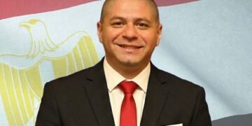 النائب أحمد جبيلي.. الذي كسب قلوب أهالي أكتوبر وزايد والواحات بالخدمة قبل الكلام