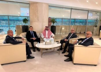 وزير الشباب والرياضة يبحث تعزيز التعاون مع نظيره السعودي