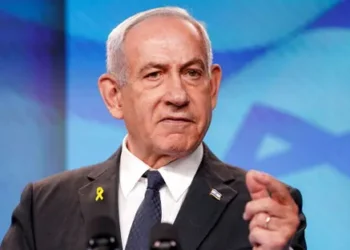 نتنياهو: إسرائيل في ذروة الهجمات على إيران وتستهدف 30 منشأة نفطية