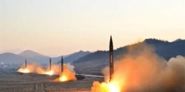 إطلاق صواريخ إيرانية ولبنانية على إسرائيل