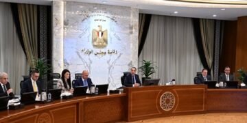 مجلس الوزراء: لا داعي للقلق على مخزون السلع الأساسية ولن نسمح بالتلاعب في الأسواق