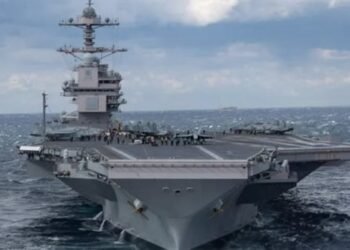 البنتاجون يلمح إلى خروج حاملة الطائرات جيرالد فورد عن الخدمة