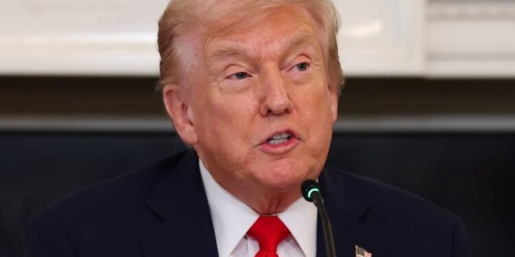 تراجع أسعار النفط بعد تصريحات ترامب حول الحرب الأمريكية الإسرائيلية ضد إيران