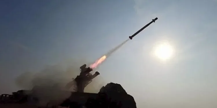 الناتو يعترض صاروخًا إيرانيًا متجهًا لتركيا