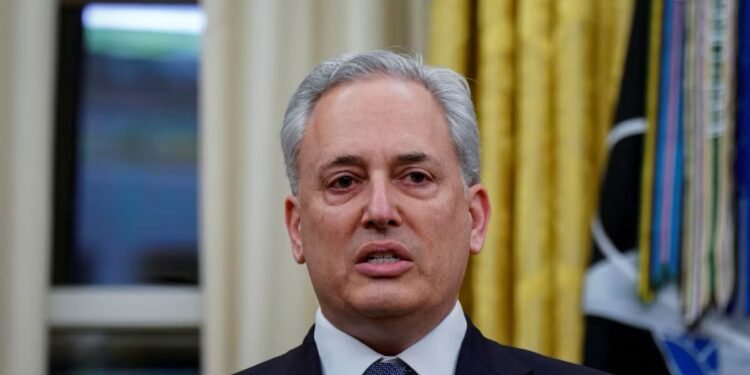 مستشار ترامب: استمرار قد يؤدي إلى استنزاف الدفاعات الجوية الإسرائيلية