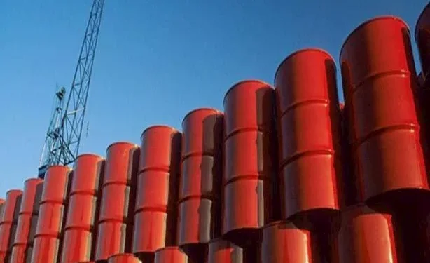 ارتفاع النفط الأمريكي فوق 80 دولارًا للبرميل لأول مرة منذ يناير 2025