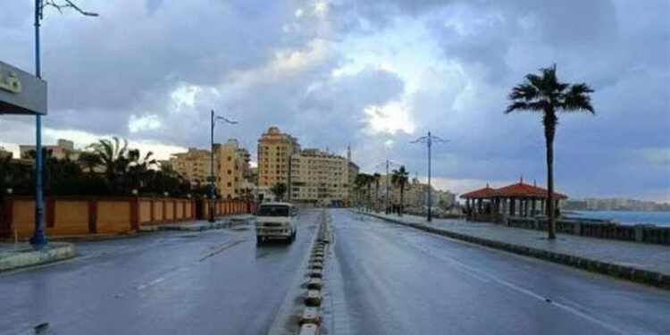 طقس الأحد 22 مارس 2026.. أمطار رعدية ورياح مثيرة للأتربة