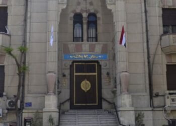 نقابة الأطباء: العيادات والمعامل والمراكز الطبية مستثناة من الغلق المبكر