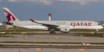 الخطوط القطرية تعلن بدء تشغيل عدد محدود من رحلات الإغاثة لنقل المسافرين العالقين