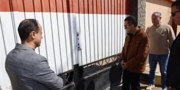 جولة مفاجئة لمحافظ المنوفية تكشف حضور 6 طلاب فقط بمدرسة.. وإحالة المدير للتحقيق