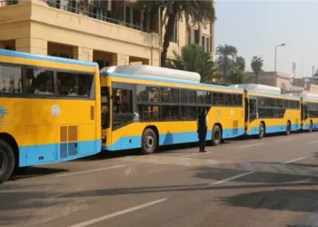 محافظ القاهرة يعلن خطة النقل العام لاستقبال عيد الفطر وزيادة الأتوبيسات بالمناطق الحيوية
