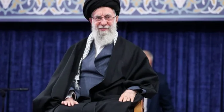 اغتيال خامنئي في دقيقة واحدة.. كيف نفذت واشنطن وتل أبيب أخطر ضربة في قلب طهران؟