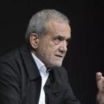 الرئيس الإيراني: تهديدات محو إيران وهم يكشف الضعف