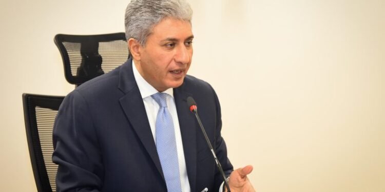 وزير السياحة: إجراءات ترشيد الطاقة لن تؤثر على السائحين