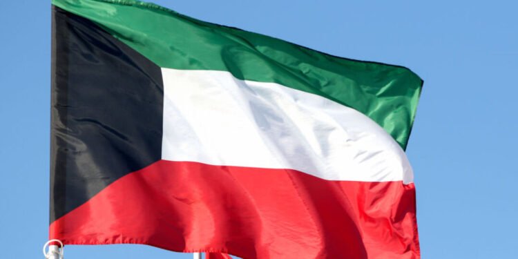 الكويت تستدعي القائم بأعمال سفارة العراق احتجاجًا على اعتداءات فصائل مسلحة