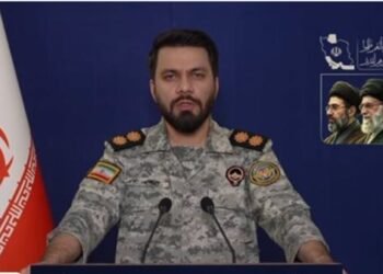 بعد وصفه نصر أكتوبر بالهزيمة.. هجوم على المتحدث باسم مقر خاتم الأنبياء المركزي الإيراني