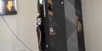 الأمن يفحص فيديو يظهر اقتحام منزل وإرهاب أسرة بالأطفال بالمنتزه في الإسكندرية