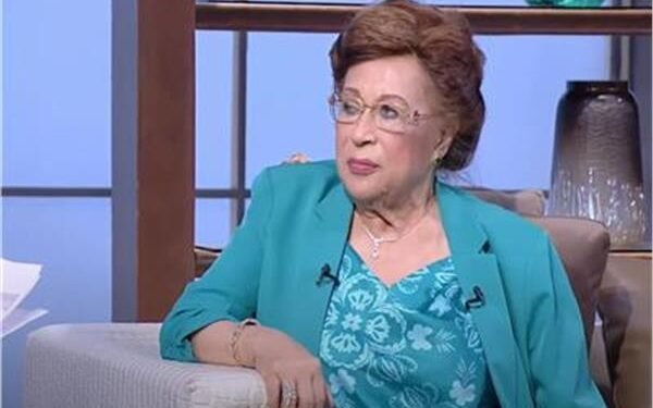 تأجيل قضية الحجر على نوال الدجوى لـ 25 مايو