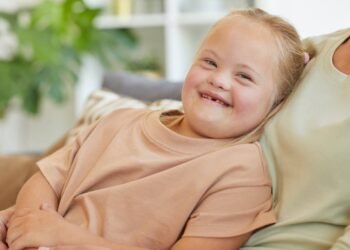 الصحة: الفحص المبكر والمتابعة يحسّنان حياة الأطفال المصابين بمتلازمة داون