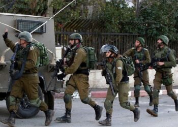 إصابة شابين فلسطينيين برصاص الاحتلال خلال اقتحام مخيم الدهيشة