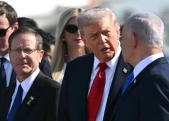 وعدني 5 مرات.. ترامب يكشف عن تعهد الرئيس الإسرائيلي له بالعفو عن نتنياهو أكثر من مرة