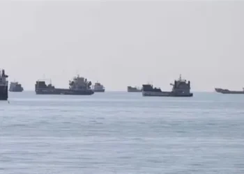 إيران ترد على التهديدات الأمريكية: ستكون جميع موانئ المنطقة هدفا مشروعا لنا