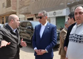 محافظ الجيزة يتفقد تطوير محاور كرداسة