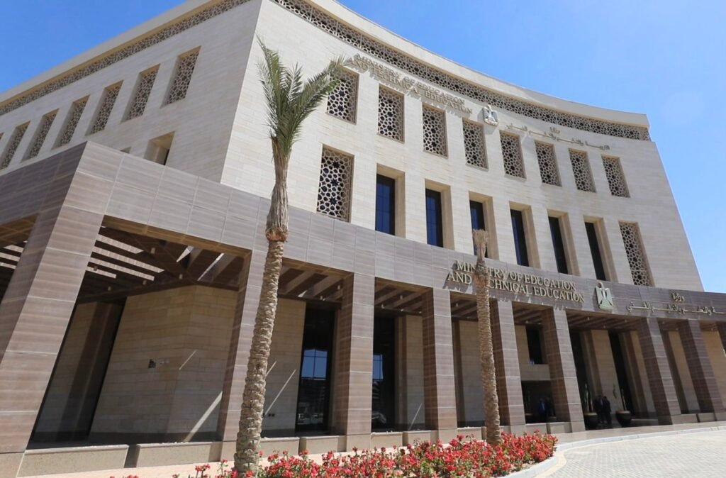 التعليم تعلن الاستعداد لامتحانات الدبلومات الفنية 2026 لنحو 821 ألف طالب