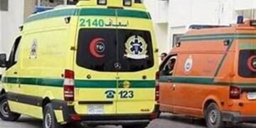 إصابة شخصين في سقوط سيارة داخل حفرة بطريق الفيوم الصحراوي