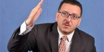 إحالة المحامي علي أيوب للمحاكمة الجنائية العاجلة بتهمة سب وقذف وزيرة الثقافة