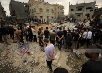 أربعة شهداء ومصابون في قصف الاحتلال وسط وجنوب قطاع غزة