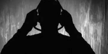 العثور على جثة شاب تخلص من حياته داخل منزله بقرية المقمورة بالبحيرة