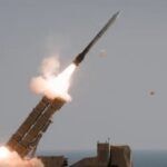 إيران تعلن بدء إطلاق موجة جديدة من الصواريخ.. وصفارت الإنذار تدوي في تل أبيب