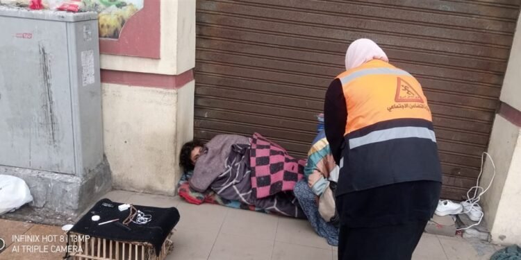وزيرة التضامن توجه فرق التدخل السريع لحماية بلا مأوى في موجة الطقس السيئ