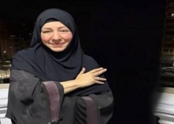 نقيب الممثلين: عبلة كامل ترفض أي دعم.. والأرقام المتداولة عن أجر إعلانها وهمية