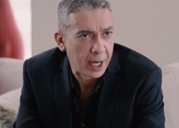 نقابة الأطباء تشطب ضياء العوضي من سجلاتها وتسقط عضويته