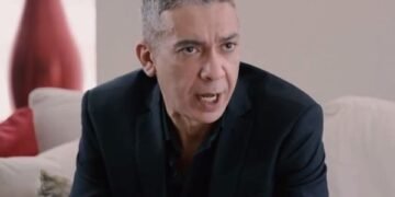 نقابة الأطباء تشطب ضياء العوضي من سجلاتها وتسقط عضويته