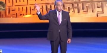 الفنان محمد أبو داوود يبرز روح الوطنية في ندوة يوم الشهيد والمحارب القديم