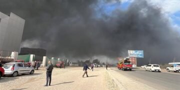 اندلاع حريق داخل مصنع بالدقهلية