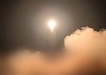 الحرس الثوري يعلن استهداف محطات استقبال الأقمار الصناعية للجيش الإسرائيلي