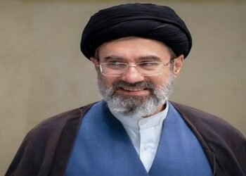 مرشد إيران يوجه رسالة جديدة لمواطنيه: وحدتكم تبعث اليأس في نفوس العدو