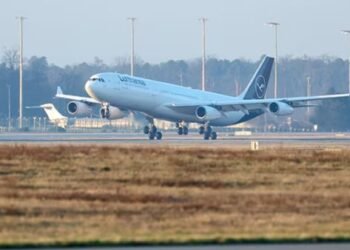 رويترز: تحويل مسار رحلة لوفتهانزا إلى القاهرة بدلا من الرياض لأسباب أمنية