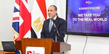 وزير الخارجية: مصر ملتزمة بالحلول السياسية وخفض التصعيد في المنطقة