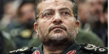 إيران تعلن رسميًا: مقتل رئيس منظّمة الباسيج اللواء غلام رضا سليماني