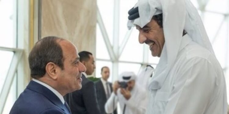 أمير قطر يستقبل الرئيس السيسي في الدوحة