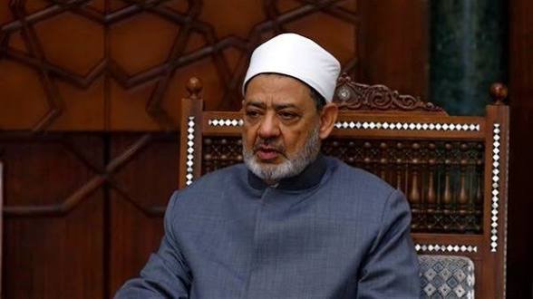 بسبب وعكة صحية.. شيخ الأزهر يتغيب عن احتفالية ليلة القدر